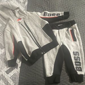 NWT Hugo Boss track suit 12mo